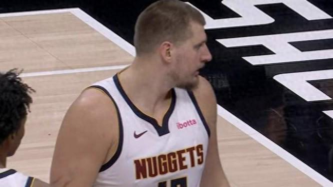 东契奇30分湖人加时绝杀掘金，约基奇体力不支湖人逃过一劫